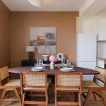 Bon Marche Apartment *