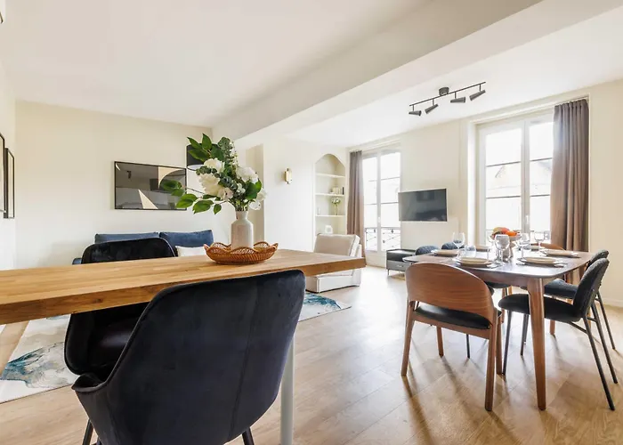 Apartment Bon Marche Paris