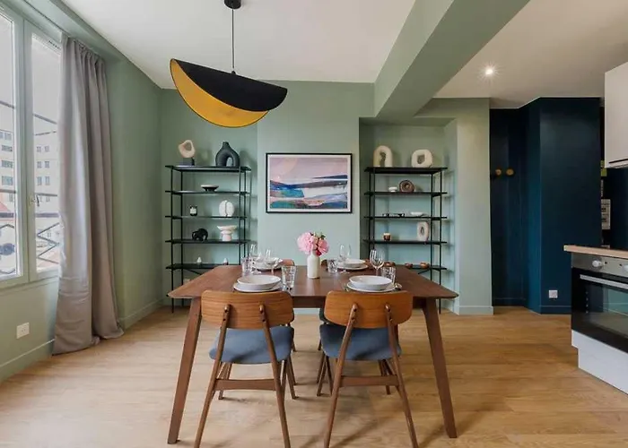 Bon Marche Apartment Paris