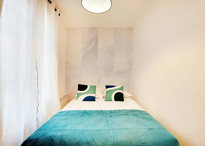 Apartment Bon Marche Paris