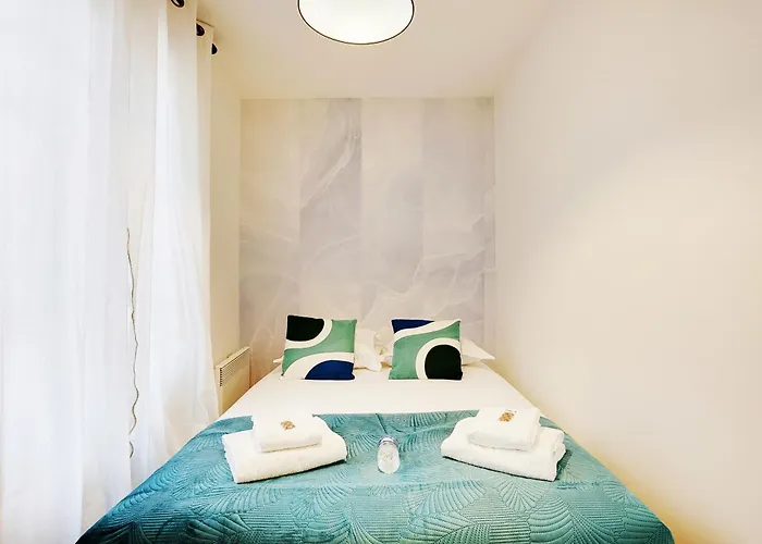 Bon Marche Apartment